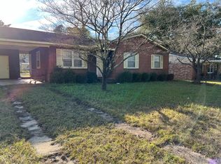 411 Johnson Rd, Albany, GA 31705