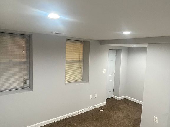 2nd image of 321 13th St NE Floor 2