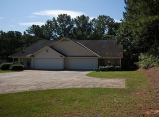 98 Mobley Ct, Hamilton, GA 31811