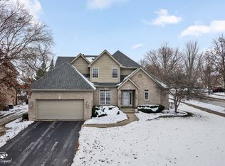 2762 Shetland Ln, Aurora, IL 60502