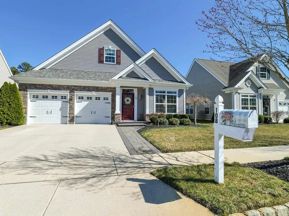 108 Violet Dr, Egg Harbor Township, NJ 08234