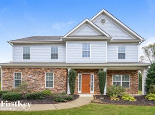 6313 Spring Cove Dr, Flowery Branch, GA 30542
