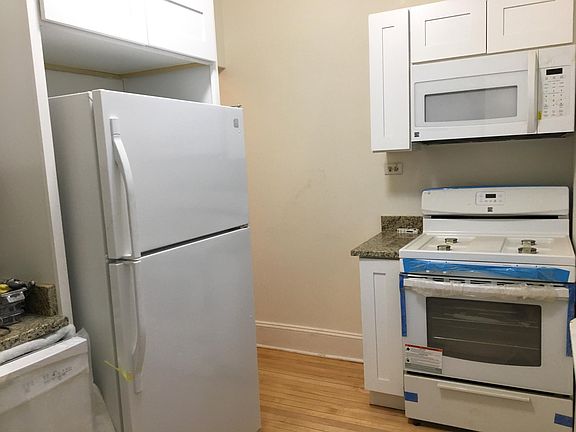 4th image of 29 S Sprigg St APT 3