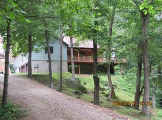 13032 E Buck Run Rd, Rockbridge, OH 43149