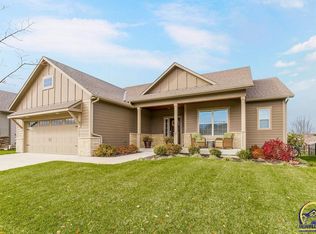 1113 Juniper Ln, Lawrence, KS 66049