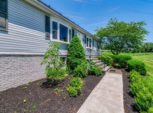 24 Fredon Marksboro Rd, Newton, NJ 07860