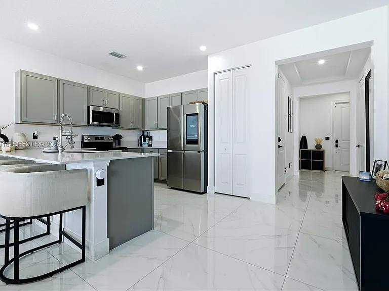 4307 Bradbury Ct — Photo 9