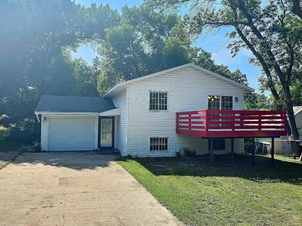 117 N Quincy St, Alexandria, MN 56308