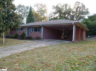 217 Brookwood Dr, Greer, SC 29651