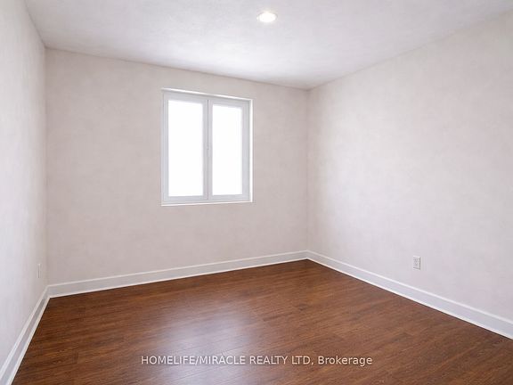 4th image of 4555 14th Ave
