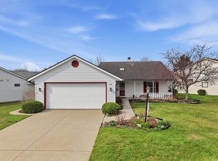 2908 Wood Knoll Ln, Fort Wayne, IN 46804