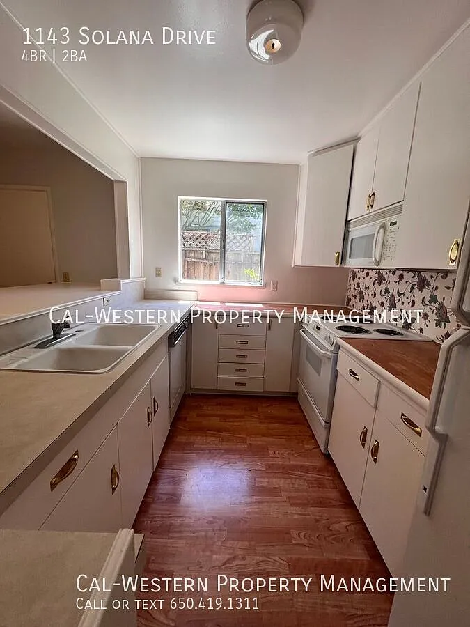 4 bed 2 bath house available now! — Photo 4