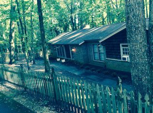 16 Evergreen Dr, Newnan, GA 30263