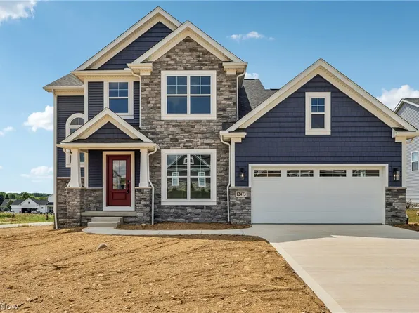 12473 Briarstone Cir NW, Uniontown, OH 44685