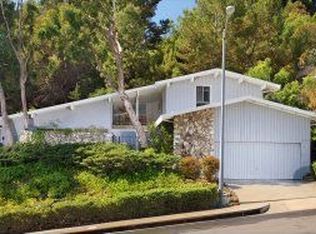 2419 Banyan Dr, Los Angeles, CA 90049