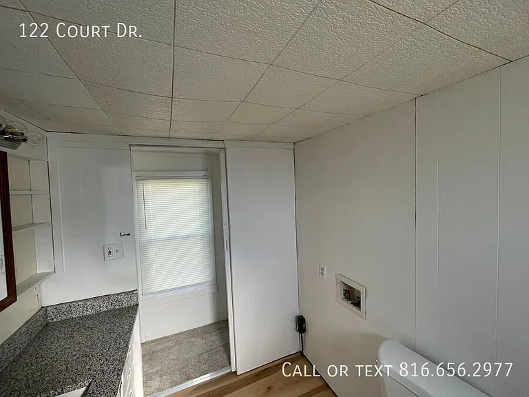 122 Court Dr — Photo 20