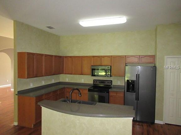 4th image of 5608 Kumquat Ave