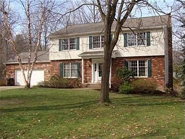 1st image of 9260 Canterbury Ln