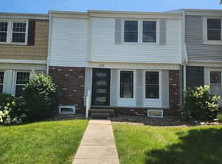 275 Jamestown Rd, Macomb, IL 61455