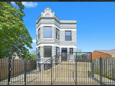 322 S Kostner Ave, Chicago, IL, 60624