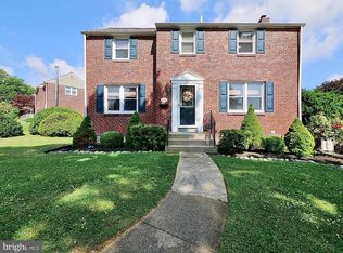 806 Sheffield Dr, Springfield, PA 19064