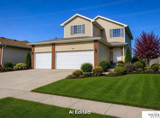 7331 Whitewater Ln, Lincoln, NE 68521