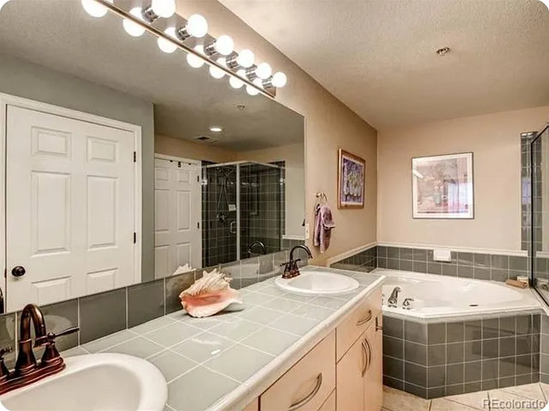 1767 N Pearl St #306 — Photo 18