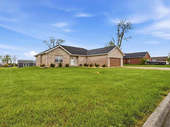 2nd image of 2607 Mayfield Drive