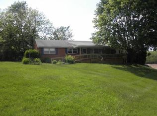 698 Centerville Rd, Newville, PA 17241