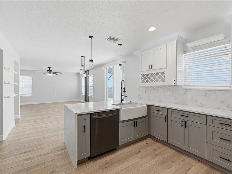 9012 Orange Blossom Loop — Photo 24