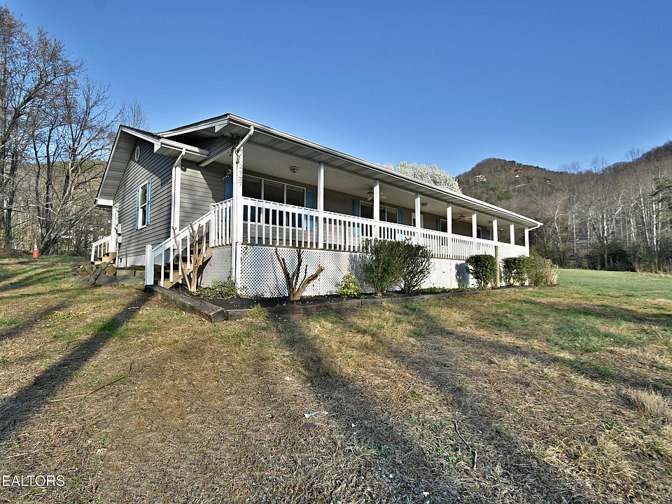 1st image of 2737 Clabo Rd