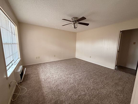 2nd image of 514 W K St APT 4