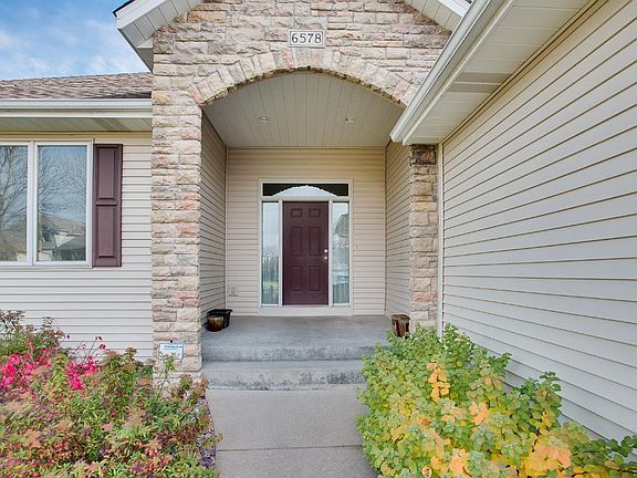 5th image of 6578 Clearwater Creek Dr