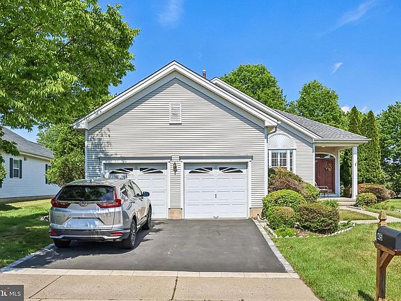 4th image of 45 Temple Ct