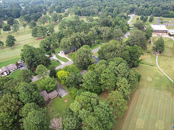 5th image of 2505 Burningtree Dr SE