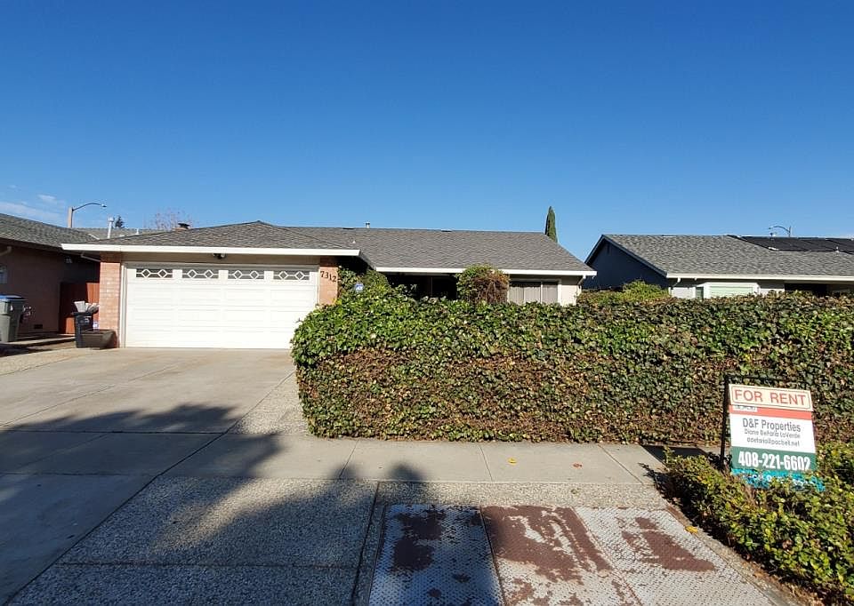 1st image of 7312 Phinney Way