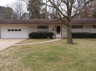 606 Willow Oak Dr, Lufkin, TX 75901
