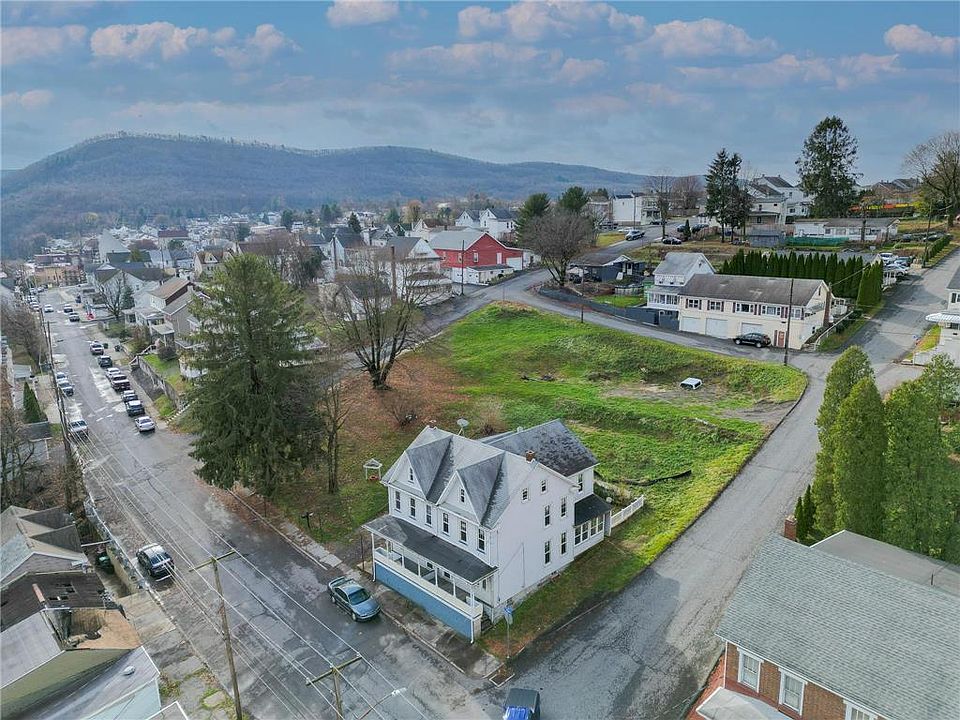308 Washington St, Tamaqua, PA 18252 Zillow