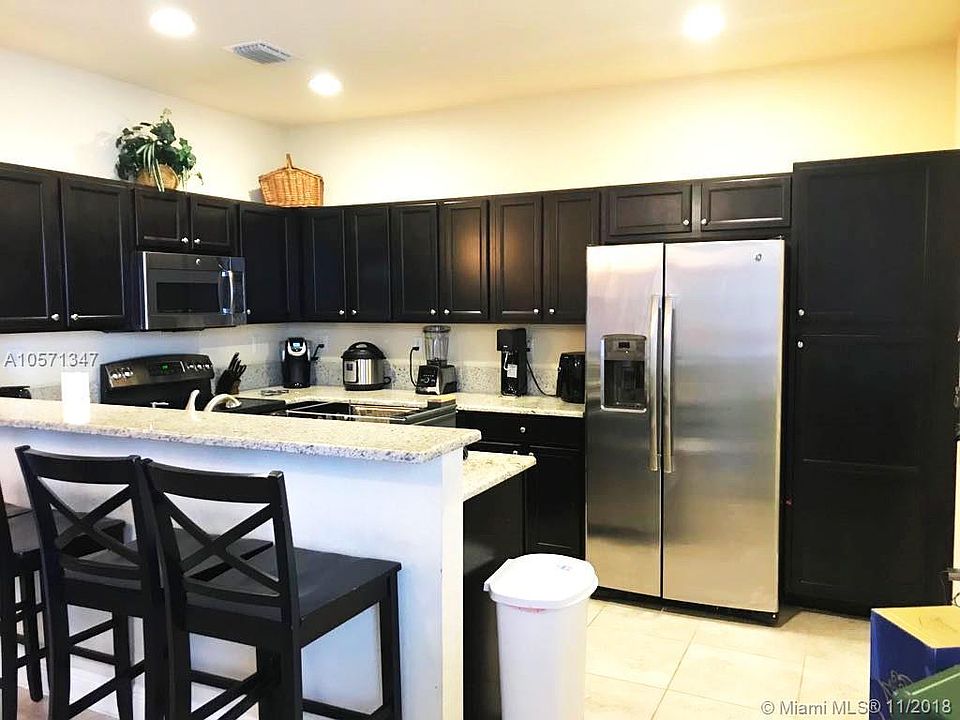 2nd image of 9451 SW 171st Pl