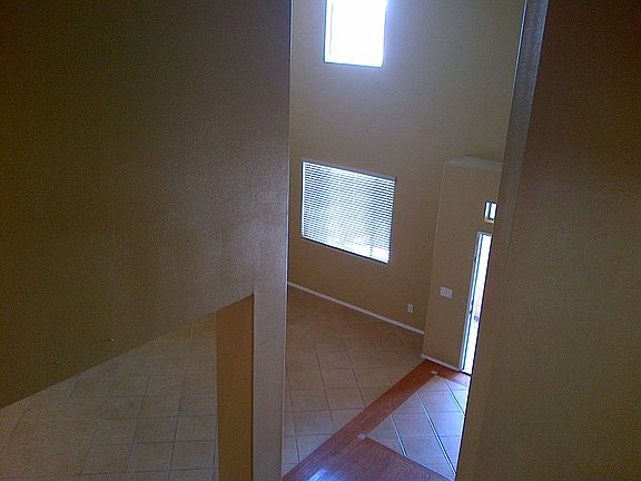4th image of 6841 Beechcraft Ave