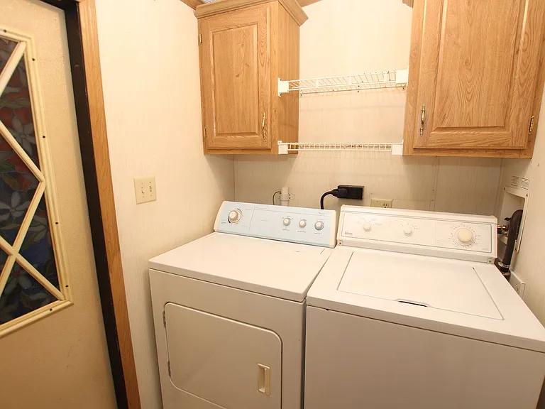 22927 Cypress Dr — Photo 16