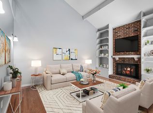 561 NW Valleybrook Rd #1, Blue Springs, MO 64014