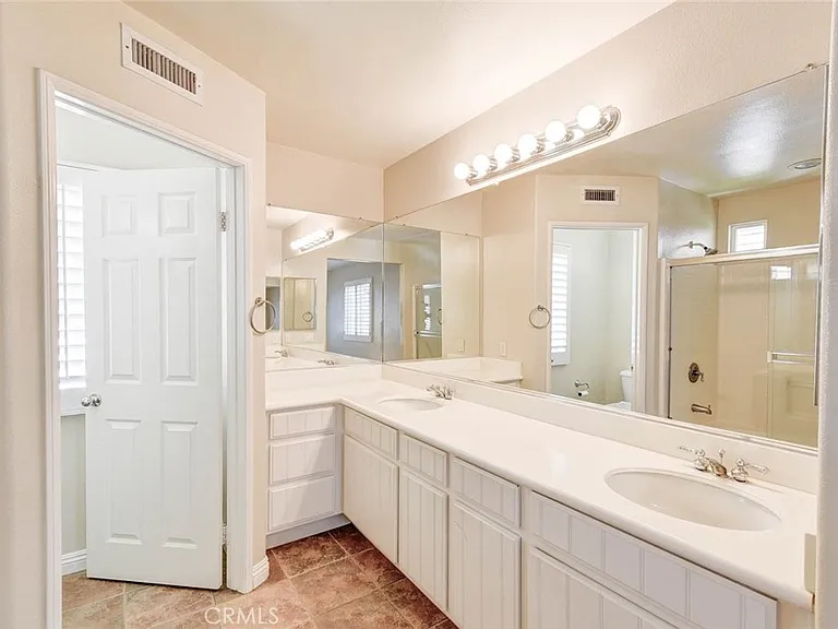 175 Cherrybrook Ln — Photo 26