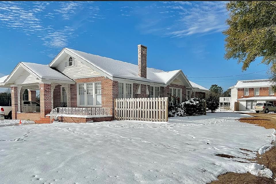 1st image of 205 Adkinson Ave