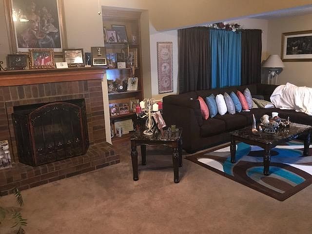 2nd image of 4179 Tunbridge Pl