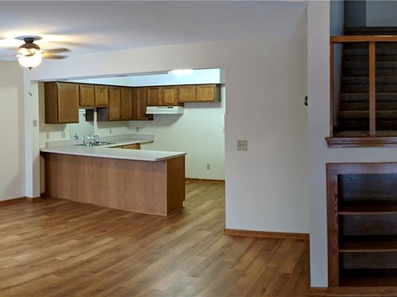 4th image of 1434 Pinehurst Dr