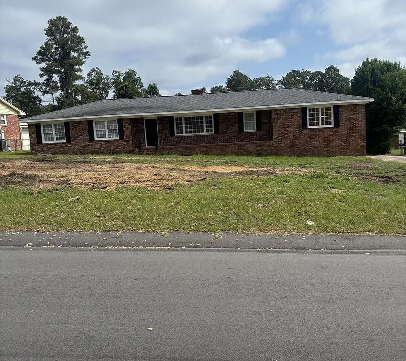 116 Crestview Dr