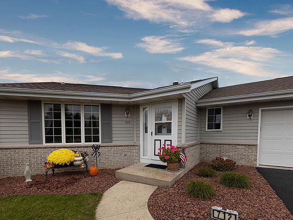 3rd image of 712 Nantucket Dr #11