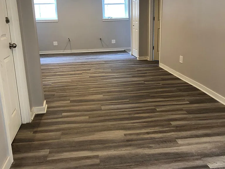 647 South Blvd #4 — Photo 9