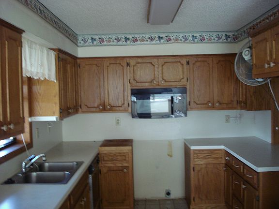 5th image of 6719 Jacaranda Cir